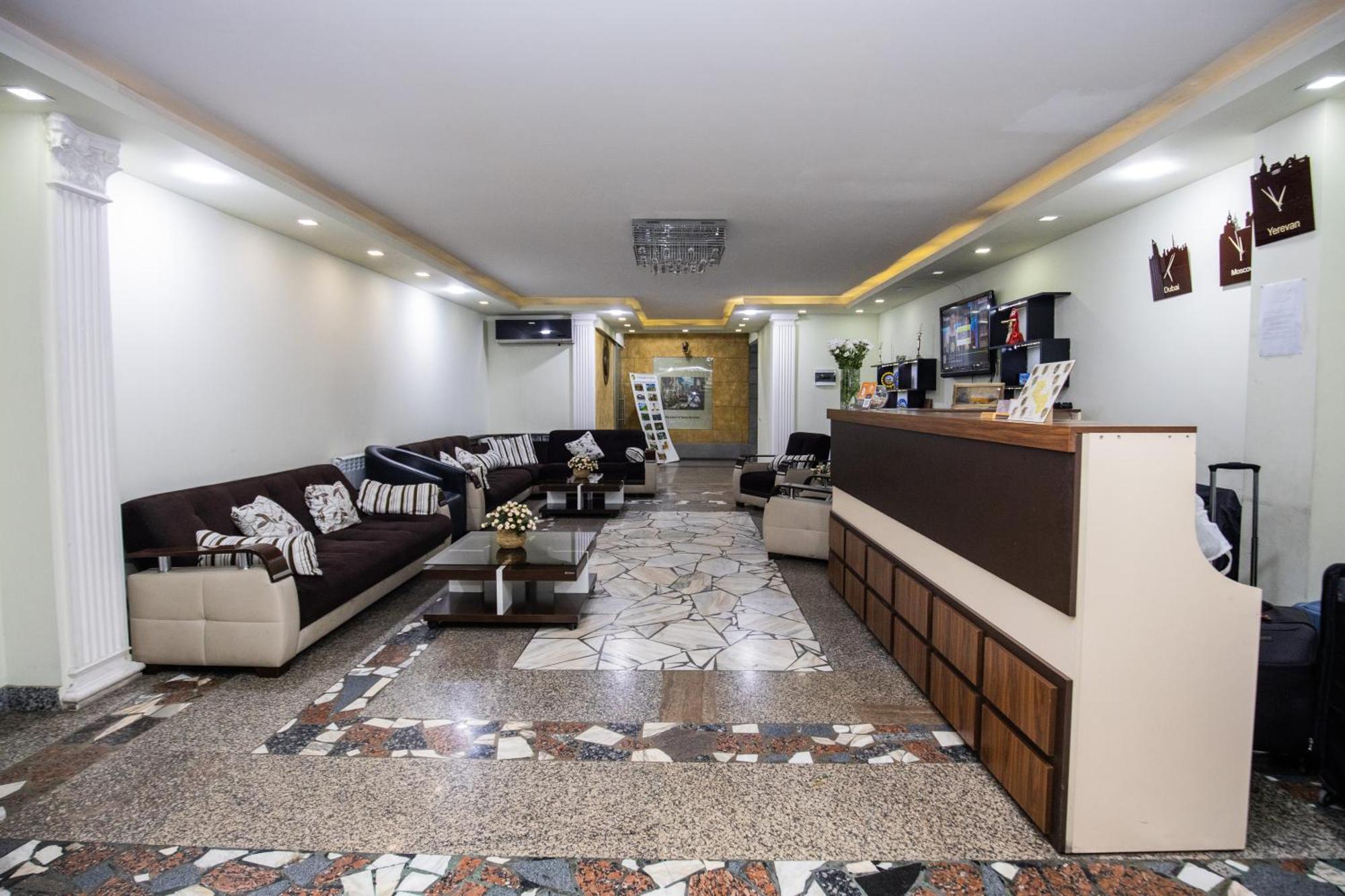 Hotel Tigran Mets יירבאן מראה חיצוני תמונה